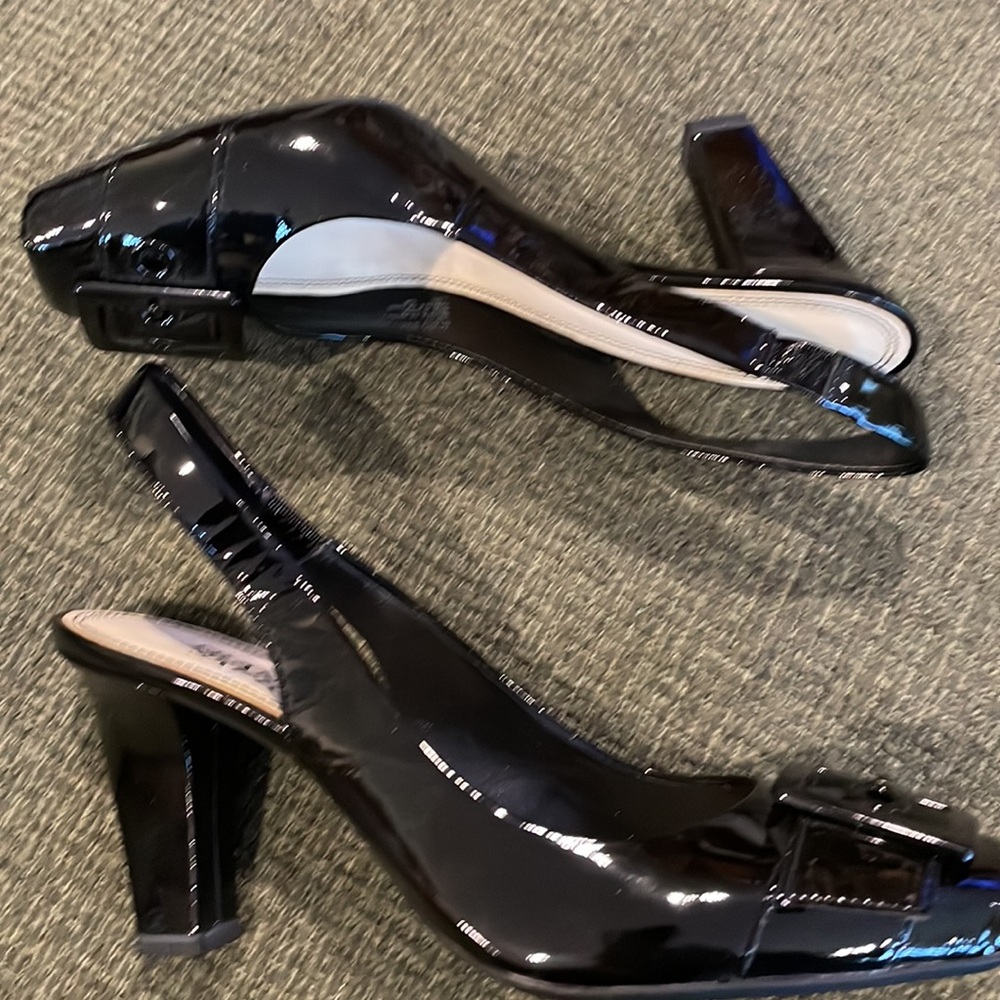 Franco Sarto Black Patent Leather Slingback Pumps (sz 7 1/2) - Picture 3 of 6